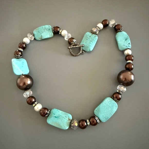Turquoise and Brown Beaded Howlite Statement Faux Pearl Necklace - Picture 3 of 5